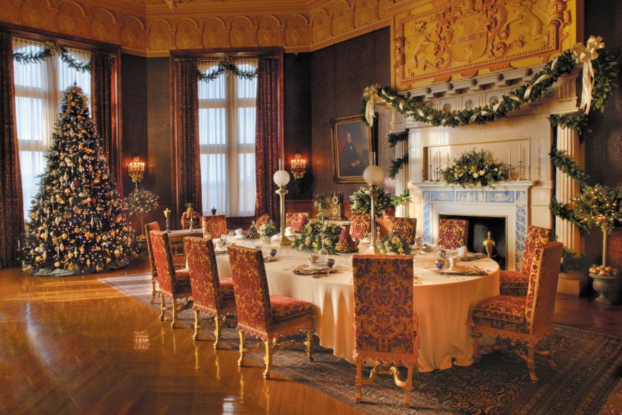 Christmas - Breakfast Room at Biltmore House